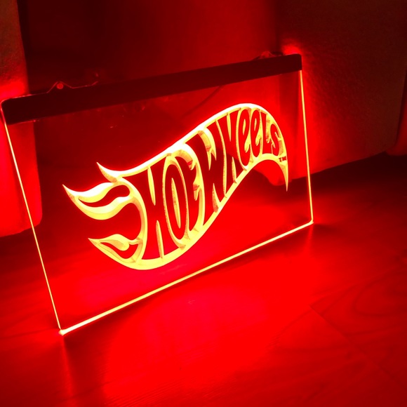 HOT WHEELS LED NEON LIGHT SIGN 8x12 - Picture 3 of 3